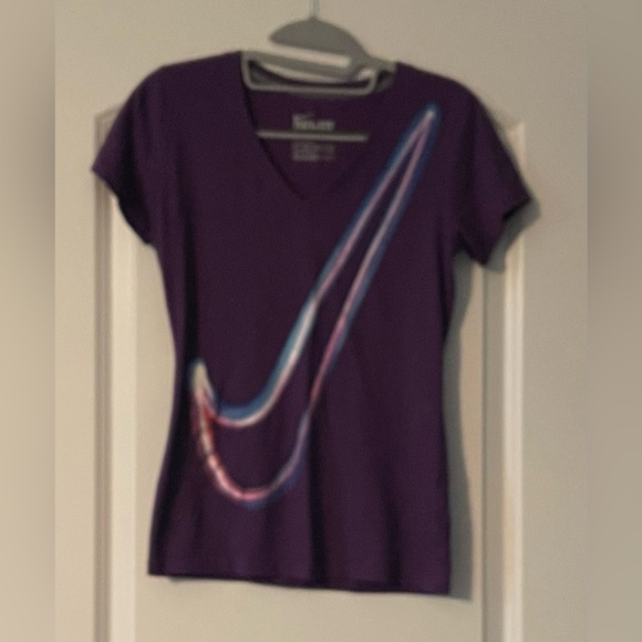 Nike Tops - Nike Athletic T-shirt